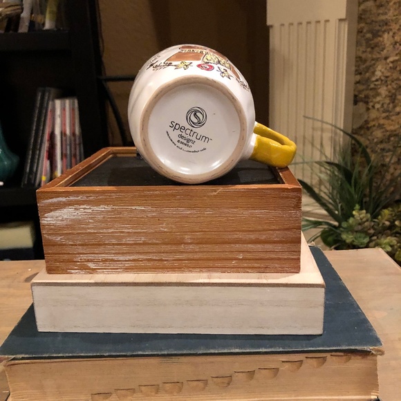 Spectrum Designz Mug - Picture 3 of 3